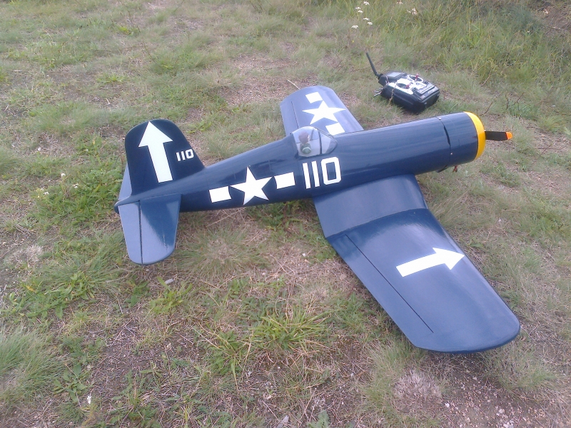 F4U CORSAIR