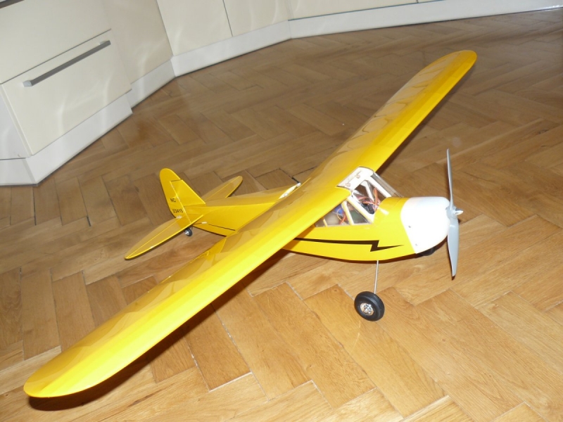 SIG Piper J-3 Cub 1219mm rozp.