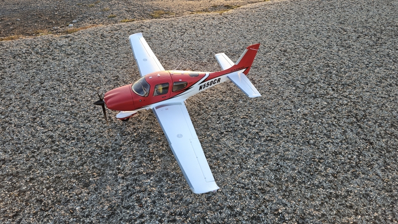 Cirrus S22T E-flite