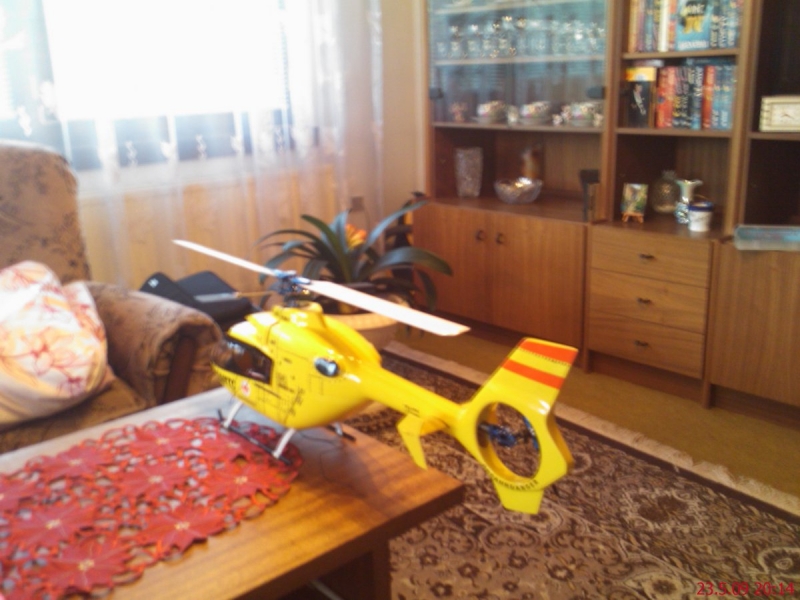 T-rex 450SE V2  EC 135