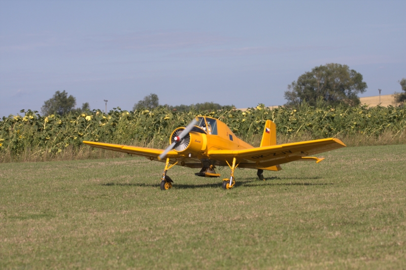 Čmelda už i s pilotem