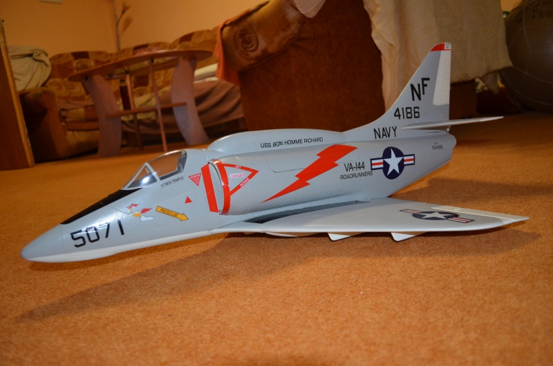 A 4 SKYHAWK