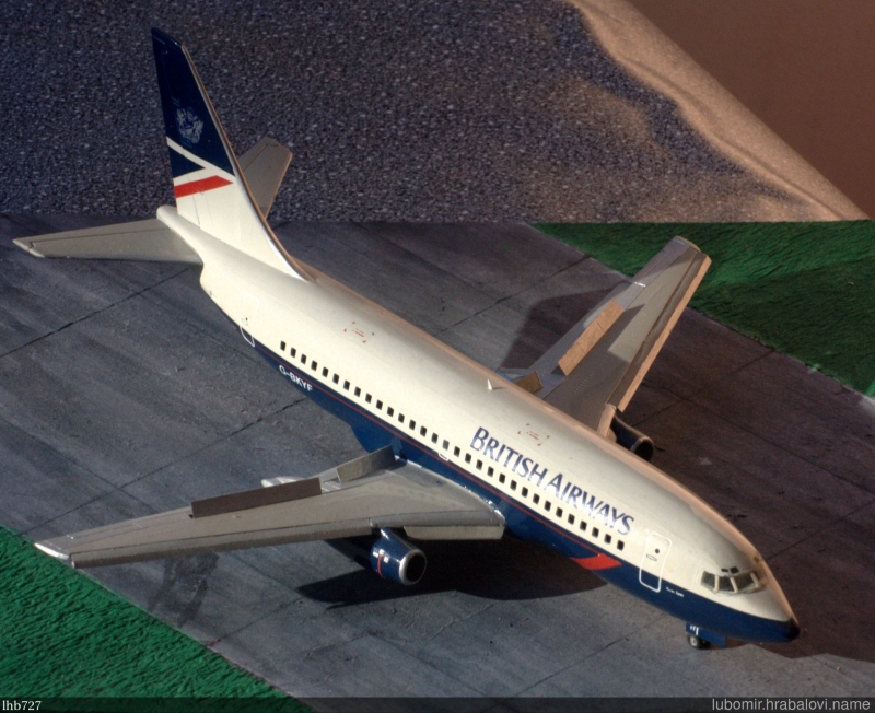 Boeing 737-236