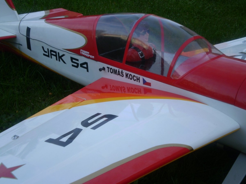 YAK 54