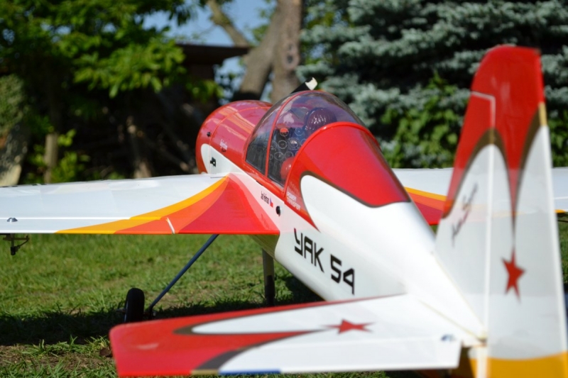 Yak-54