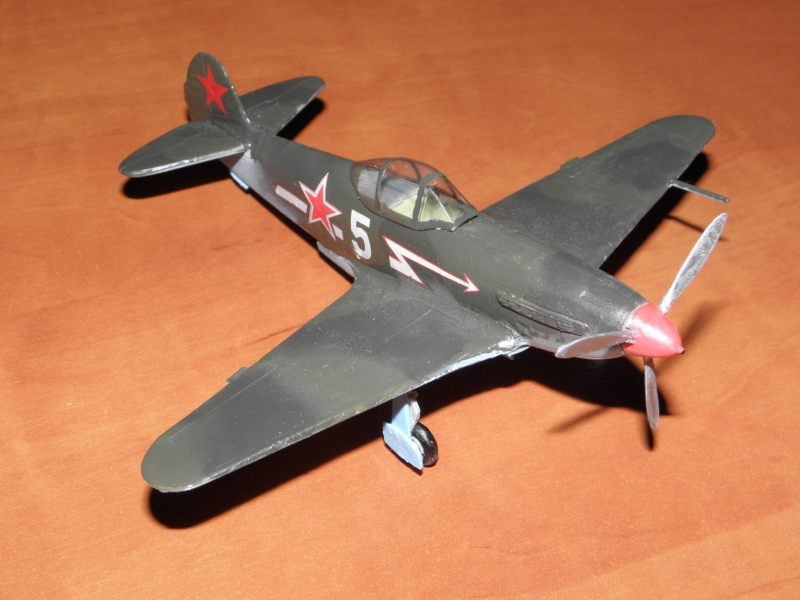 Jakovlev Jak-3 Směr 1:72