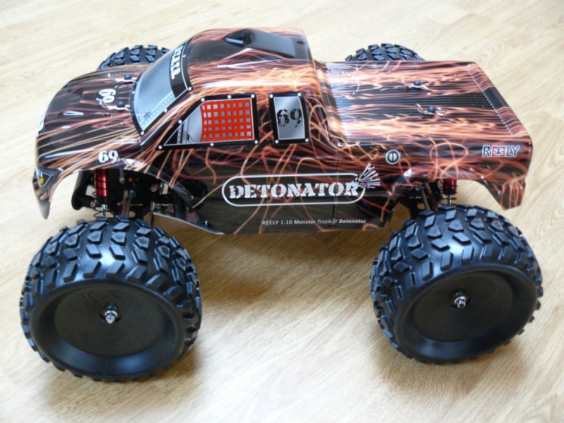 Monstertruck Detonator