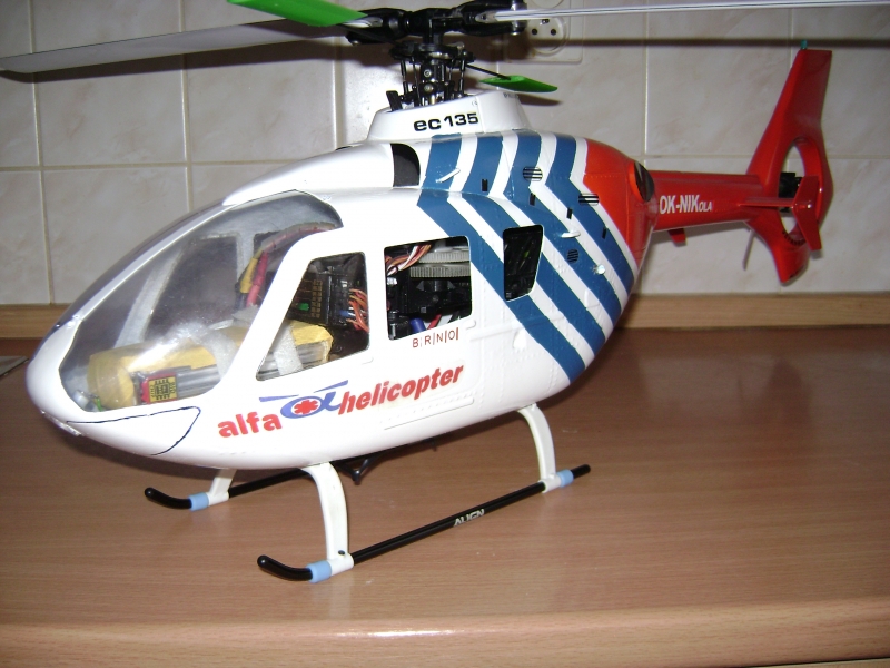 EC 135 Minititan E 325