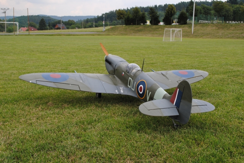 Spitfire Mk.IX (30cc)