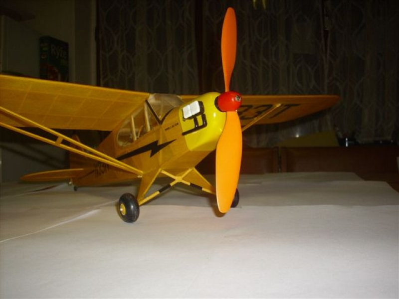 Piper J-3C Cub