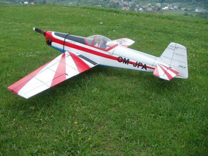 Zlin Z-526