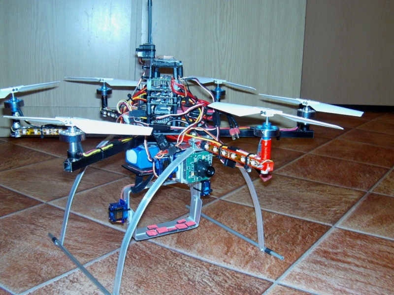 HEXAKOPTER