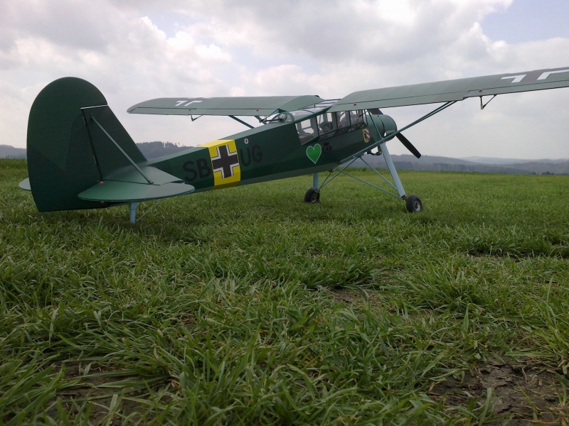 Fieseler Fi-156 C "Storch"