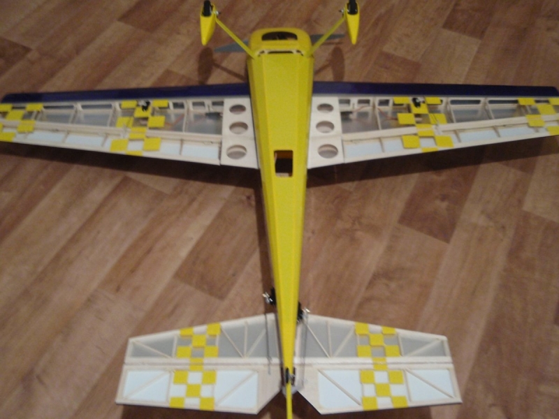 Extra 260 3D 480 E-flite