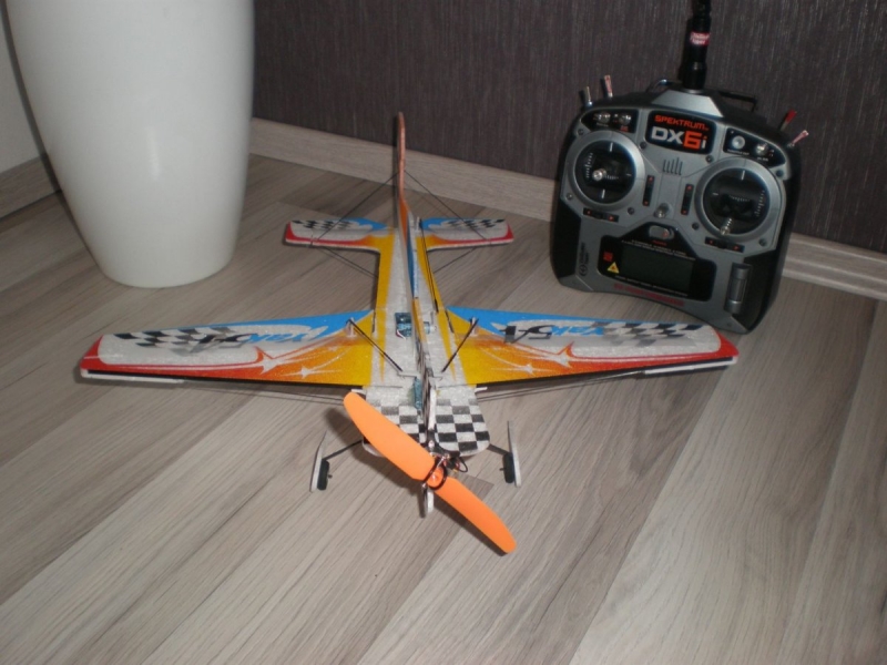 YAK 54 mini EPP