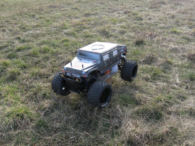 Carbon Breaker 1:5 4WD