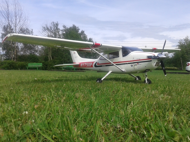 Cessna 182 Skylane