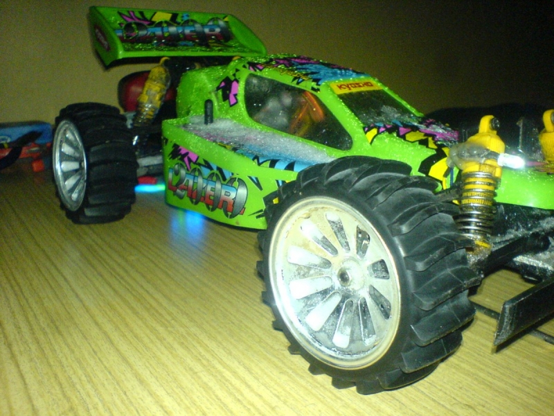 Kyosho Lazer 2000+Strada XT