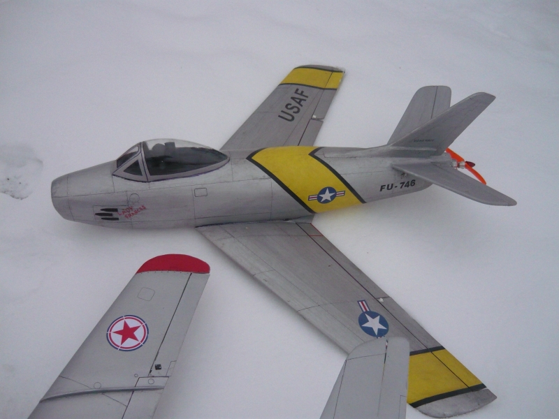 Mig-15 vs F-86 Sabre