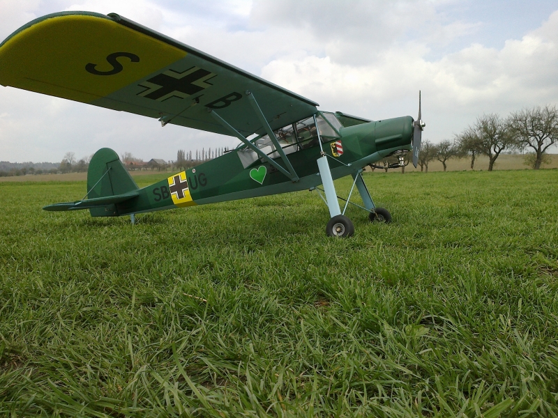 Fieseler Fi-156 C "Storch"