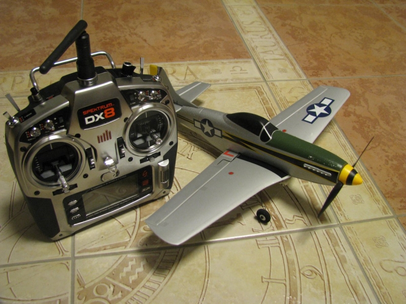 Ultra Micro P-51