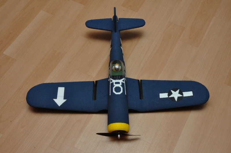 F4U Corsair 850mm