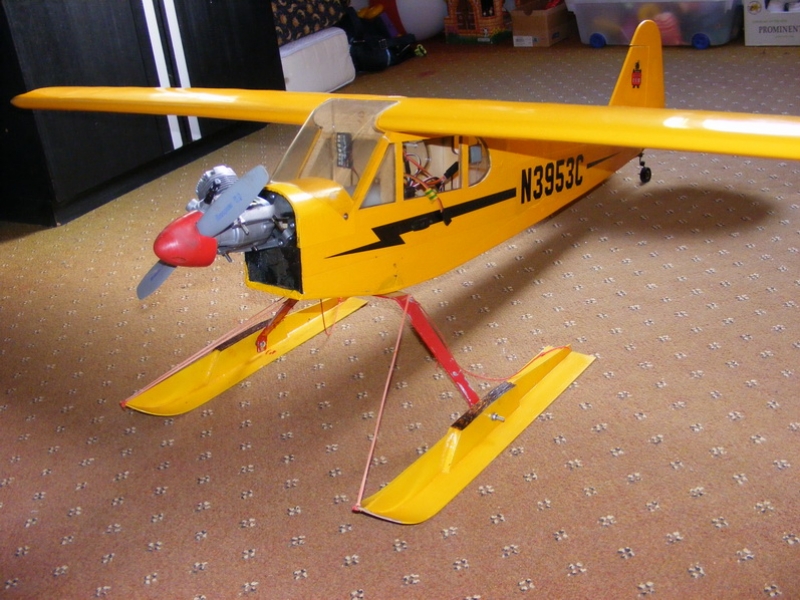 PIPER J - 3 CUB