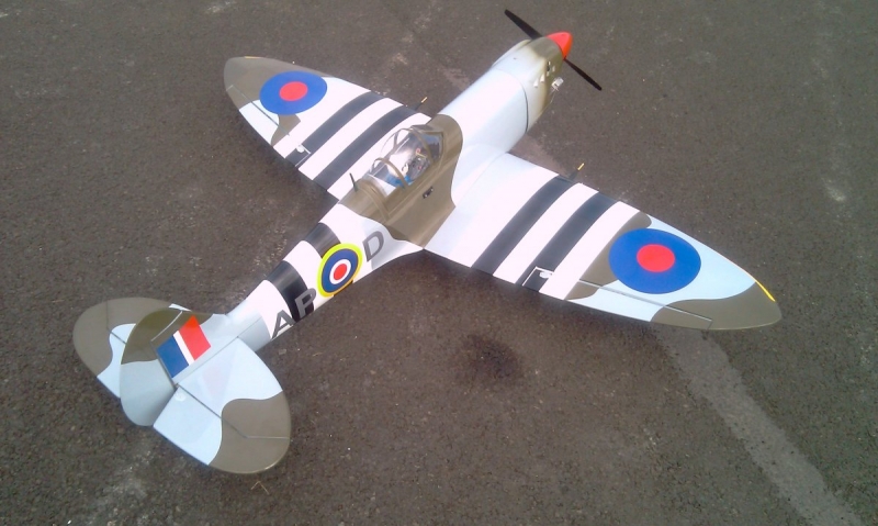 Spitfire MK IX Phoenix Model