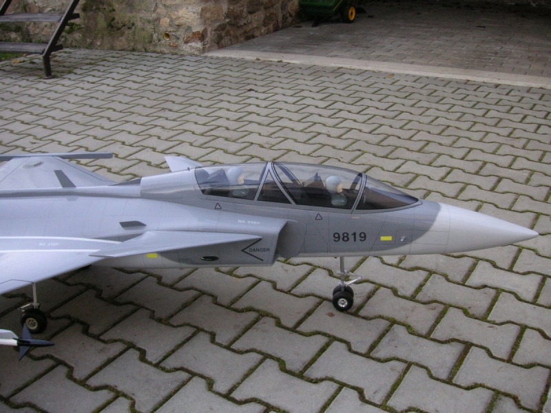 JAS-39 D Gripen