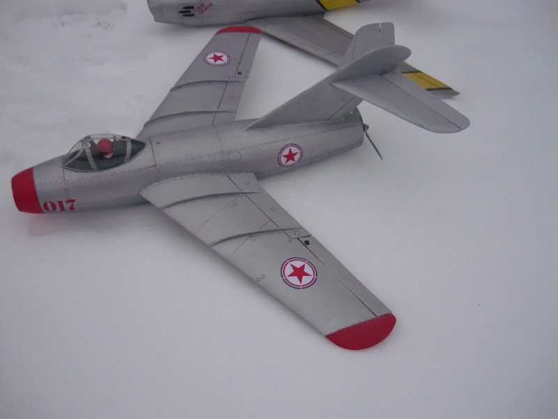 Mig-15 vs F-86 Sabre