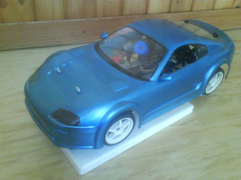 Kyosho 4x4 (Toyota Supra)