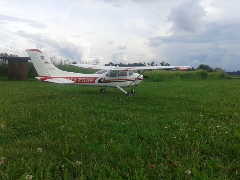 Cessna 182 Skylane