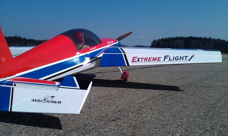 Extra 300