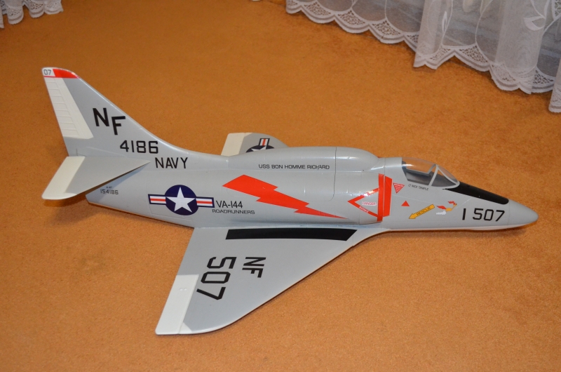 A 4 SKYHAWK