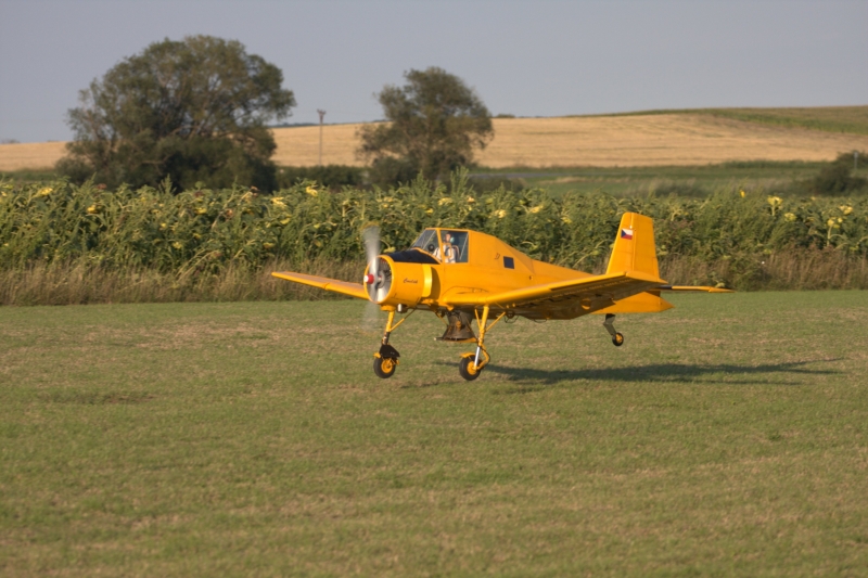 Čmelda už i s pilotem