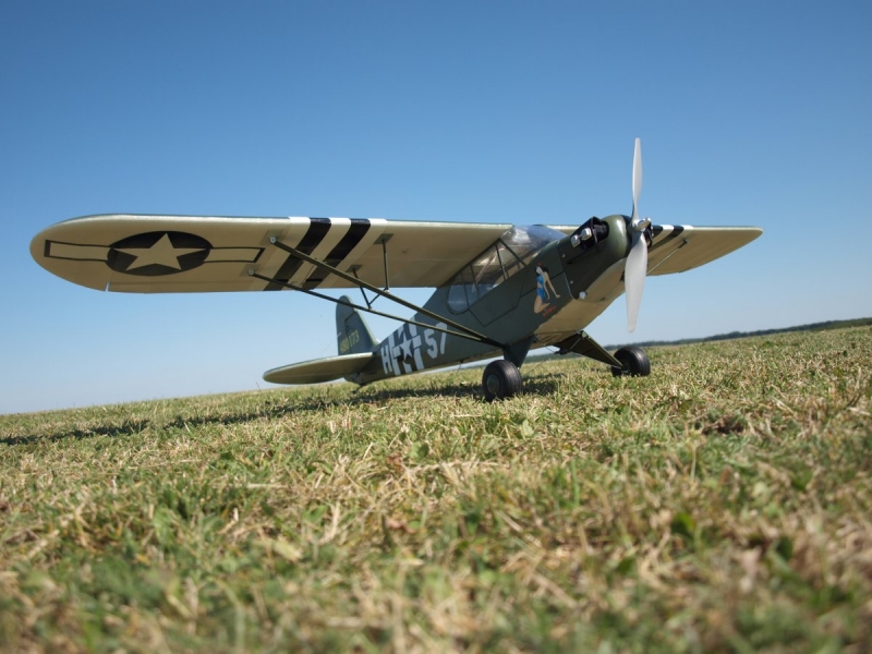 Piper J3 Cub Military