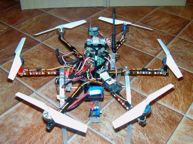 HEXAKOPTER